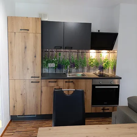 Ek - Living Tiny Studio, 2 Personen - 550 M Zur Spieljochbahn - Zillertal *