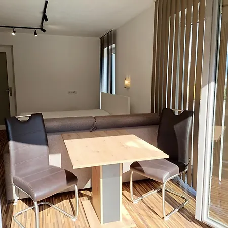 Ek - Living Tiny Studio, 2 Personen - 550 M Zur Spieljochbahn - Zillertal